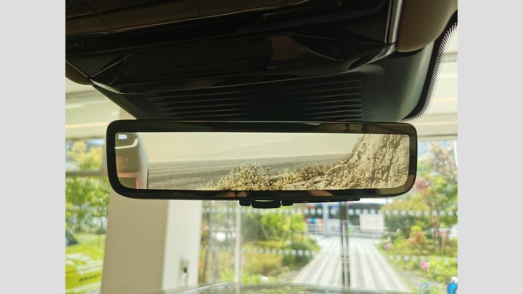2022 認定中古車 Land Rover Range Rover バトゥミゴールド D300 AWD MHEV（AT） スタンダードホイールベース AUTOBIOGRAPHY