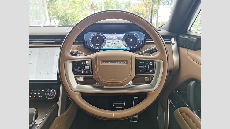 2022 認定中古車 Land Rover Range Rover バトゥミゴールド D300 AWD MHEV（AT） スタンダードホイールベース AUTOBIOGRAPHY