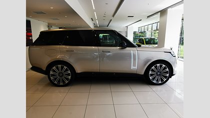 Range Rover 12