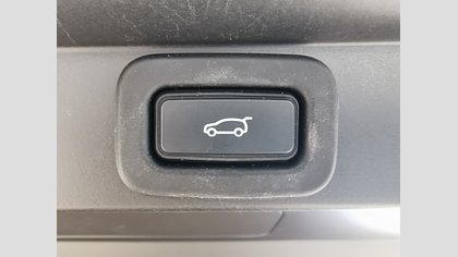 Range Rover 15