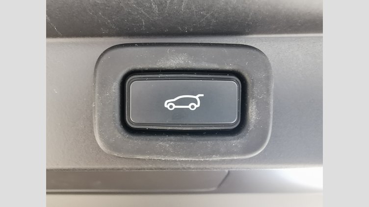 2022 認定中古車 Land Rover Range Rover バトゥミゴールド D300 AWD MHEV（AT） スタンダードホイールベース AUTOBIOGRAPHY