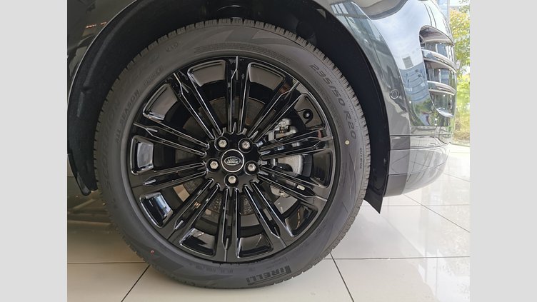 2024 認定中古車 Land Rover Range Rover Evoque カルパチアングレイ プラグインハイブリッド（ガソリン） Standard Wheelbase DYNAMIC HSE