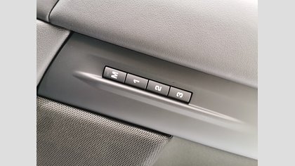 Range Rover Evoque 29
