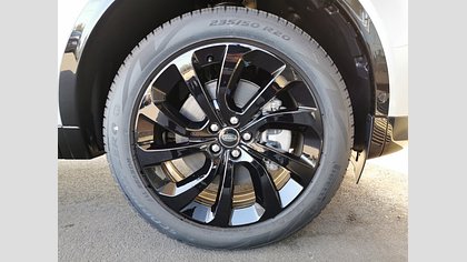 Discovery Sport 8