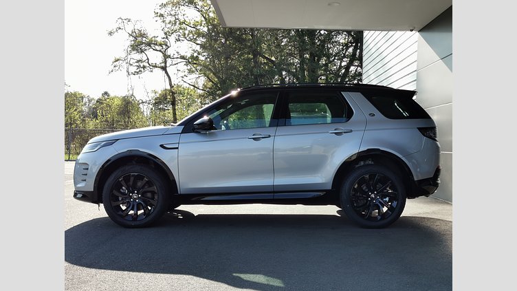 2024 認定中古車 Land Rover Discovery Sport ハクバシルバー D200マイルドハイブリッド（ディーゼル） Dynamic SE