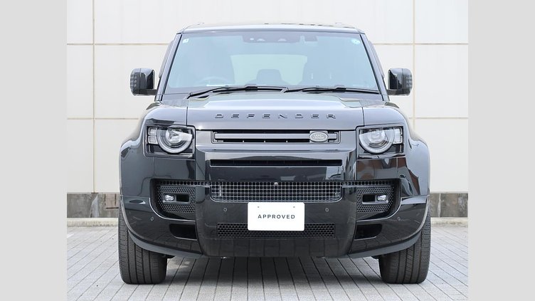2024 認定中古車 Land Rover Defender 110 サントリーニブラック D350 ディーゼルマイルドハイブリッド X-Dynamic SE