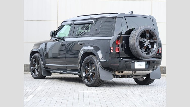 2024 認定中古車 Land Rover Defender 110 サントリーニブラック D350 ディーゼルマイルドハイブリッド X-Dynamic SE