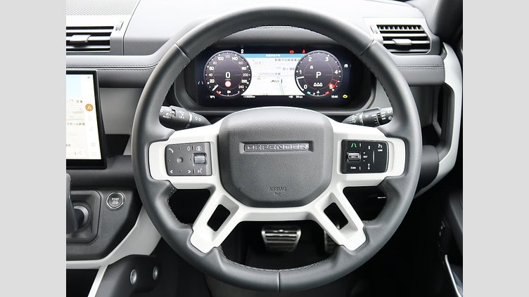 2024 認定中古車 Land Rover Defender 110 サントリーニブラック D350 ディーゼルマイルドハイブリッド X-Dynamic SE