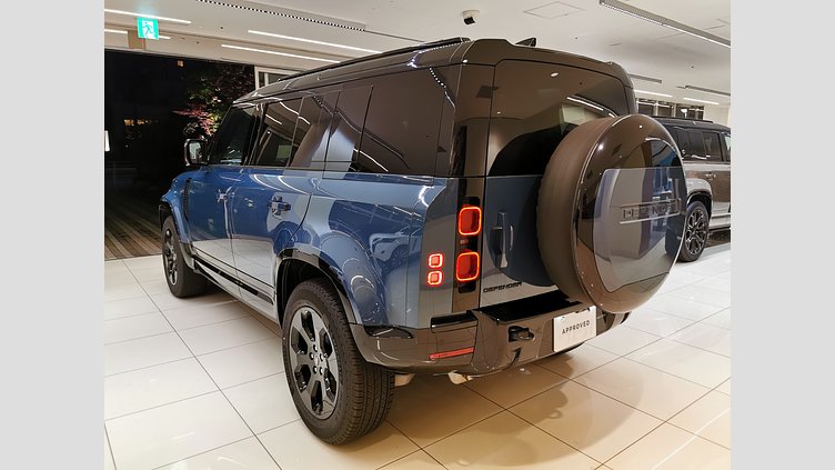 2025 認定中古車 Land Rover Defender 110 タスマンブルー D350 ディーゼルマイルドハイブリッド X-Dynamic SE