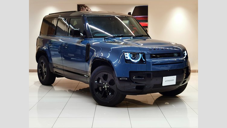 2025 認定中古車 Land Rover Defender 110 タスマンブルー D350 ディーゼルマイルドハイブリッド X-Dynamic SE