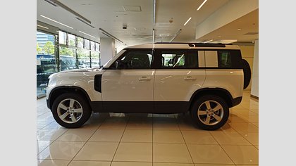 Defender 110 5