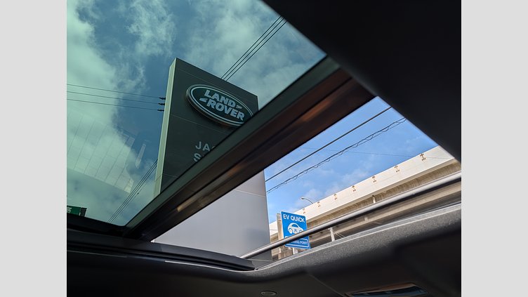 2023 認定中古車 Land Rover Defender 110 サントリーニブラック D300 AWD（AT） X-DYNAMIC HSE