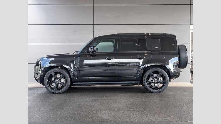 2023 認定中古車 Land Rover Defender 110 サントリーニブラック D300 AWD（AT） X-DYNAMIC HSE