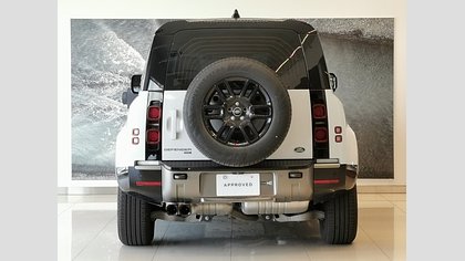 Defender 110 7