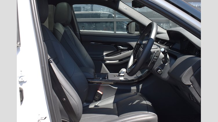 2024 認定中古車 Land Rover Range Rover Evoque オストゥーニパールホワイト プラグインハイブリッド（ガソリン） Standard Wheelbase DYNAMIC HSE
