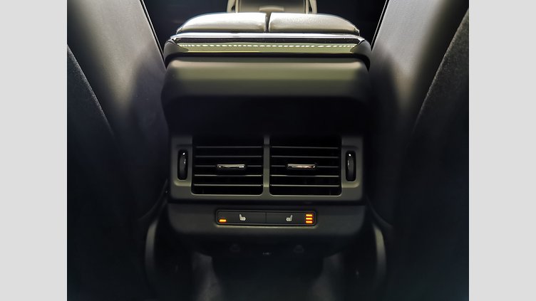 2024 認定中古車 Land Rover Range Rover Evoque フジホワイト プラグインハイブリッド（ガソリン） Standard Wheelbase DYNAMIC HSE