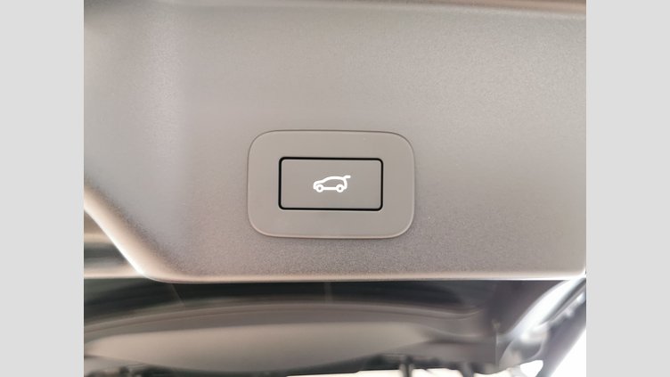 2024 認定中古車 Land Rover Range Rover Evoque フジホワイト プラグインハイブリッド（ガソリン） Standard Wheelbase DYNAMIC HSE