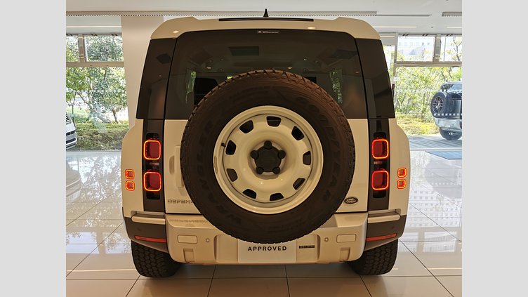 2021 認定中古車 Land Rover Defender 110 フジホワイト P300 AWD（AT） スタンダード