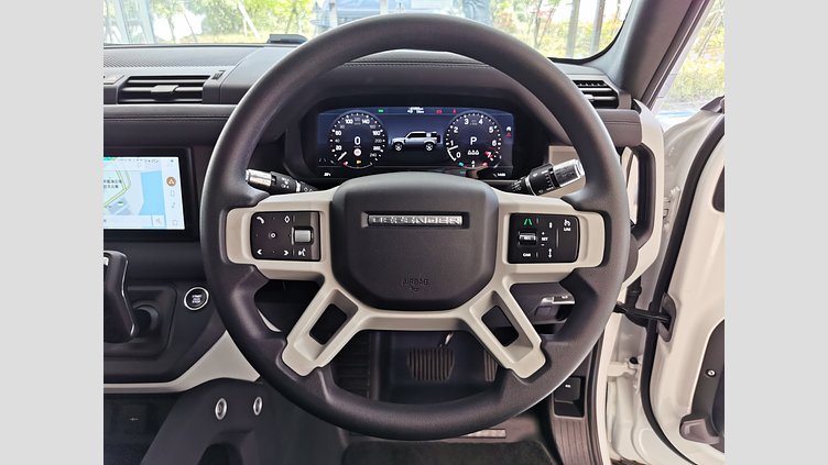 2021 認定中古車 Land Rover Defender 110 フジホワイト P300 AWD（AT） スタンダード