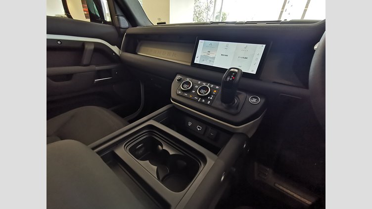 2021 認定中古車 Land Rover Defender 110 フジホワイト P300 AWD（AT） スタンダード