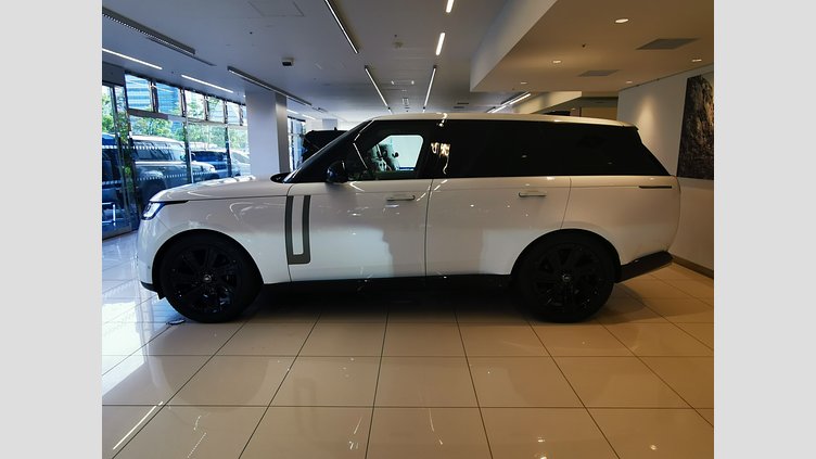 2023 認定中古車 Land Rover Range Rover フジホワイト D300 AWD MHEV（AT） スタンダードホイールベース HSE