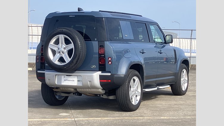 2021 認定中古車 Land Rover Defender 110 タスマンブルー D300 AWD（AT） S