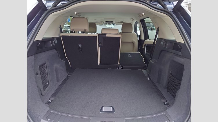 2025 認定中古車 Land Rover Discovery Sport ヴァレジネブルー プラグインハイブリッド（ガソリン） 標準ホイール S