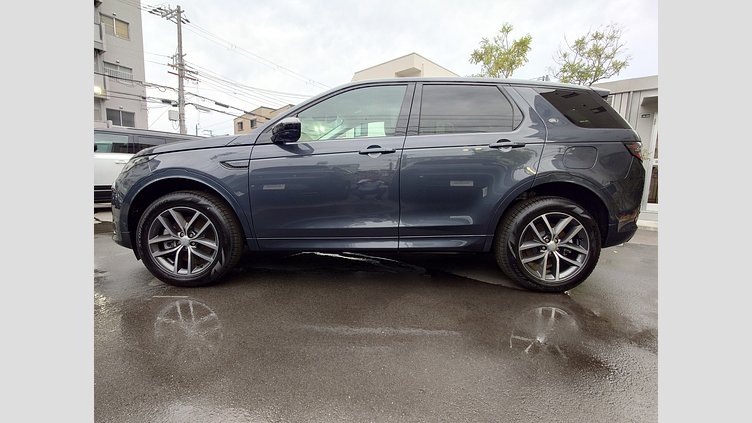 2025 認定中古車 Land Rover Discovery Sport ヴァレジネブルー プラグインハイブリッド（ガソリン） 標準ホイール S
