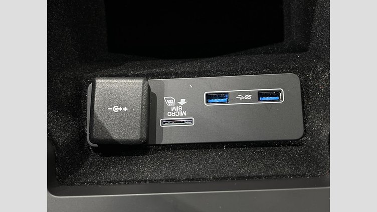 2019 認定中古車 Land Rover Discovery Sport バイロンブルー D180 AWD（オートマチック） 標準ホイールベース ディスカバリー スポーツ S