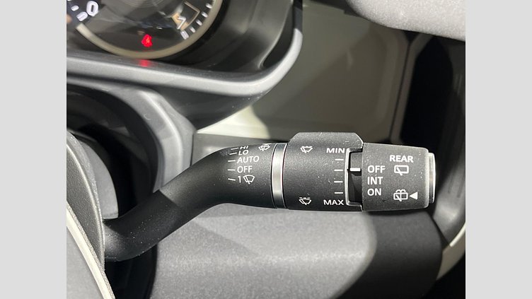 2022 認定中古車 Land Rover Defender 110 Gondwana Stone 2.0 litre i4P Petrol ベースグレード