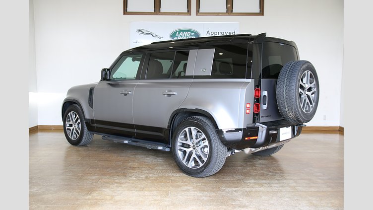 2023 認定中古車 Land Rover Defender 110 アイガーグレイ D300 AWD（AT） X-DYNAMIC SE