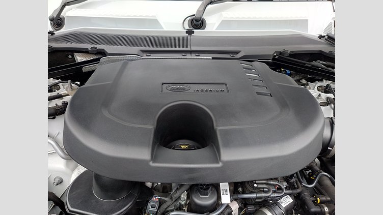 2024 認定中古車 Land Rover Defender 110 フジホワイト D300 AWD（AT） X-DYNAMIC HSE