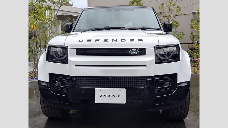 2024 認定中古車 Land Rover Defender 110 フジホワイト D300 AWD（AT） X-DYNAMIC HSE