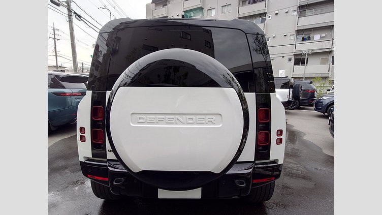 2024 認定中古車 Land Rover Defender 110 フジホワイト D300 AWD（AT） X-DYNAMIC HSE