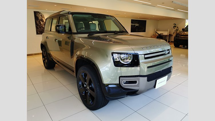 2025 認定中古車 Land Rover Defender 110 パンゲアグリーン D350 ディーゼルマイルドハイブリッド X-Dynamic HSE