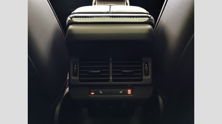 2024 認定中古車 Land Rover Range Rover Evoque サントリーニブラック プラグインハイブリッド（ガソリン） Standard Wheelbase DYNAMIC HSE