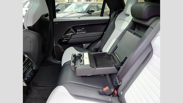 2024 認定中古車 Land Rover Range Rover Sport マールグレイ - グロスフィニッシュ P635マイルドハイブリッド スタンダードホイールベース SV Edition Two