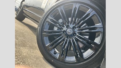 Range Rover 5