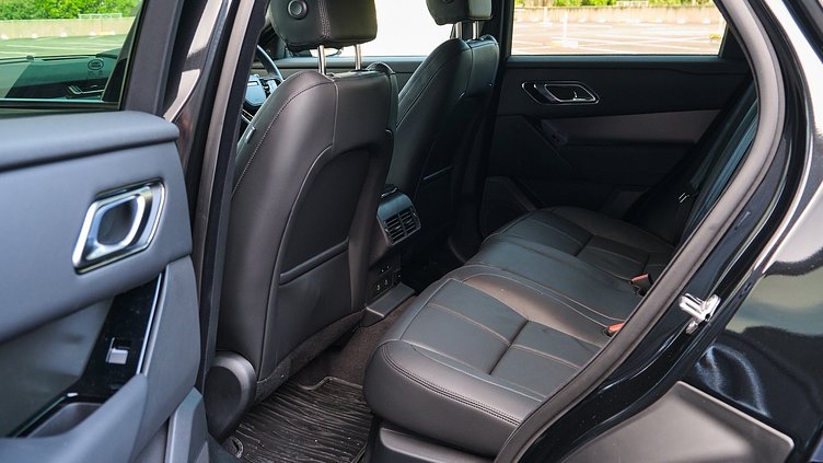 2025 Approved Land Rover Range Rover Velar Santorini Black P250 S