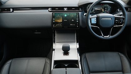 Range Rover Velar 11