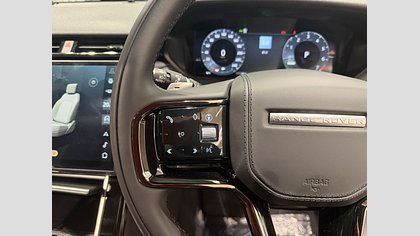 Range Rover Velar 17