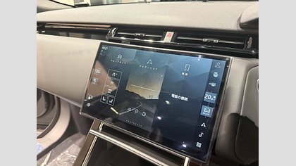 Range Rover Velar 14