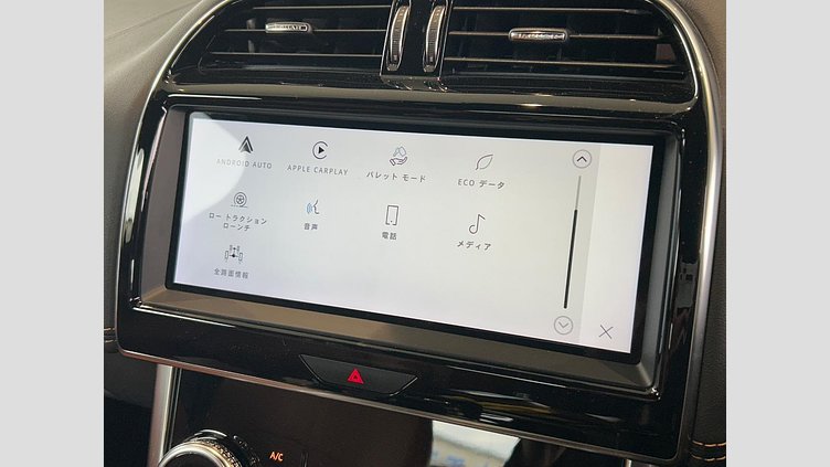 2021 認定中古車 Jaguar XE カルパチアングレー D200 AWD（オートマチック）MHEV 4 door Saloon R-DYNAMIC S