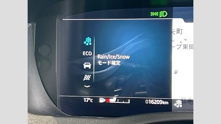 2021 認定中古車 Jaguar XE カルパチアングレー D200 AWD（オートマチック）MHEV 4 door Saloon R-DYNAMIC S