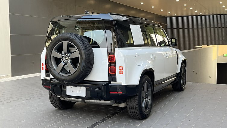 2025 新車 Land Rover Defender 110 (1AA) 富士山白 Fuji White D300  輕油電混合 X-Dynamic HSE