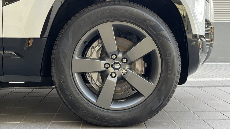 2025 新車 Land Rover Defender 110 (1AA) 富士山白 Fuji White D300  輕油電混合 X-Dynamic HSE