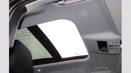 Defender 110 6