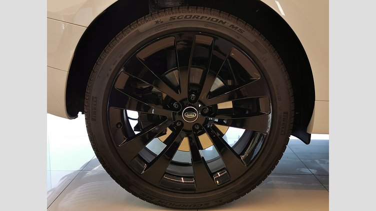 2024 認定中古車 Land Rover Range Rover Sport フジホワイト D300マイルドハイブリッド スタンダードホイールベース Autobiography