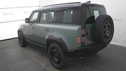 Defender 110 2