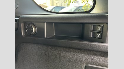 Discovery Sport 8